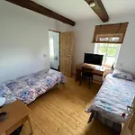 Toelpa Talu Kodumajutus Δωμάτια σε οικογενειακή κατοικία Kirna