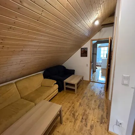 Toelpa Talu Kodumajutus Kirna